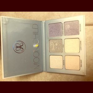 Anastasia Beverly Hills hilighter moon child